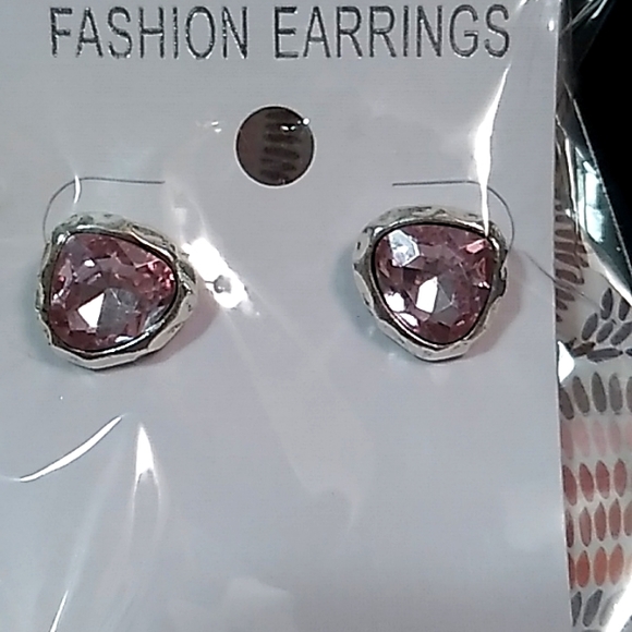 Jewelry - Earrings